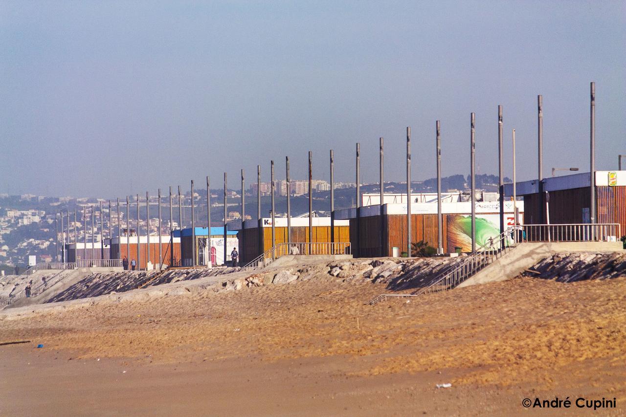 Incosta Surf House Pansiyon Costa da Caparica Dış mekan fotoğraf