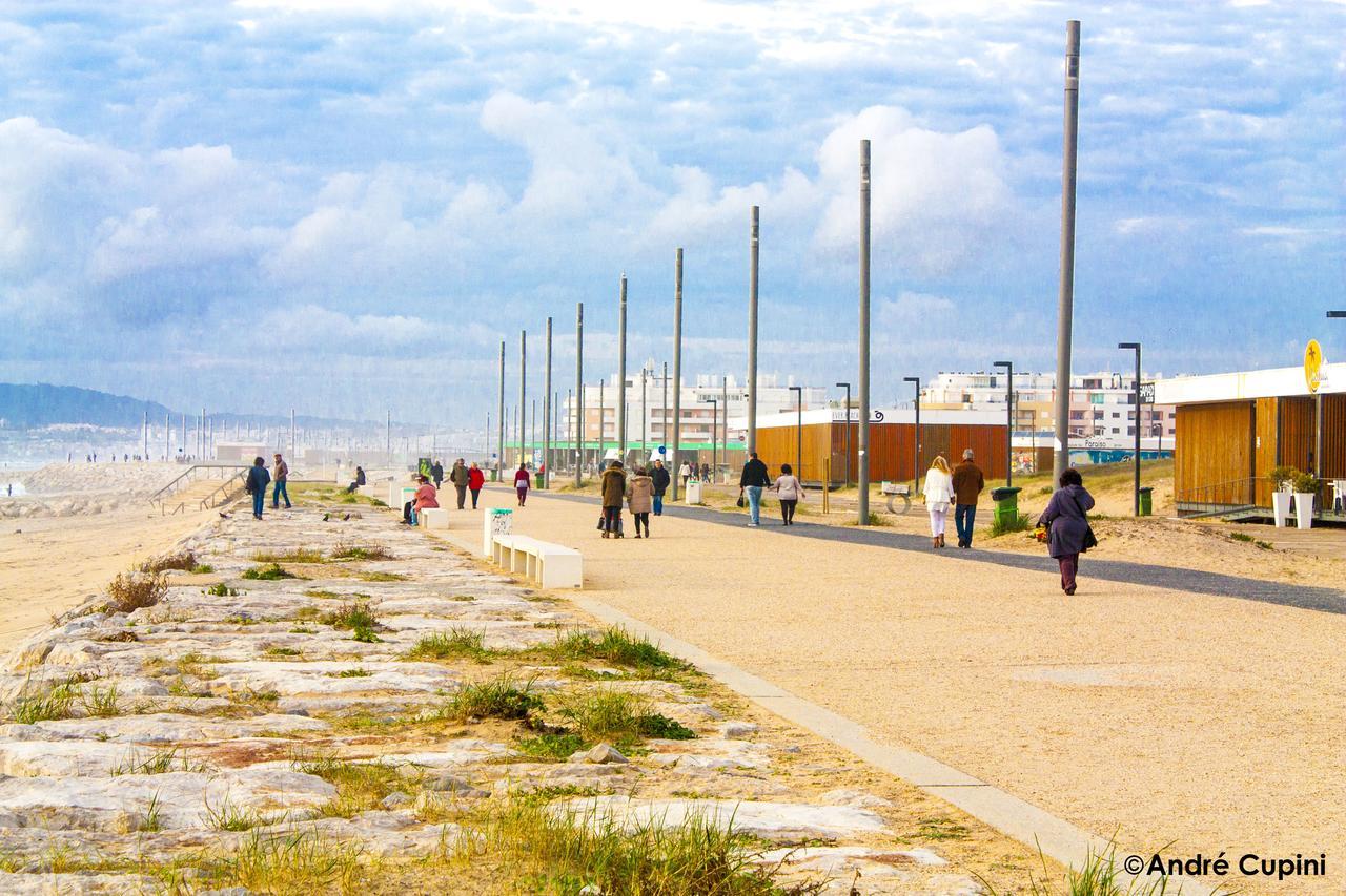 Incosta Surf House Pansiyon Costa da Caparica Dış mekan fotoğraf