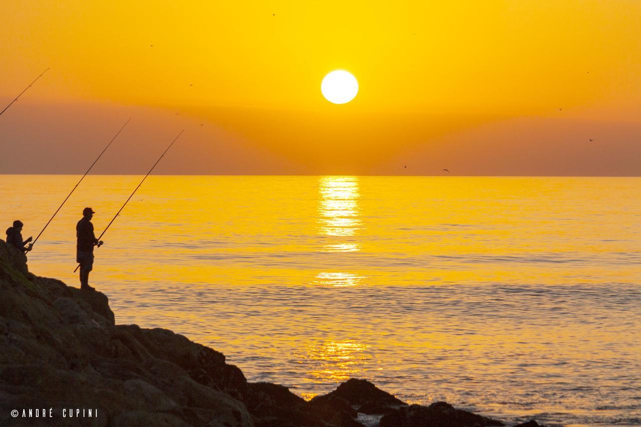 Incosta Surf House Pansiyon Costa da Caparica Dış mekan fotoğraf