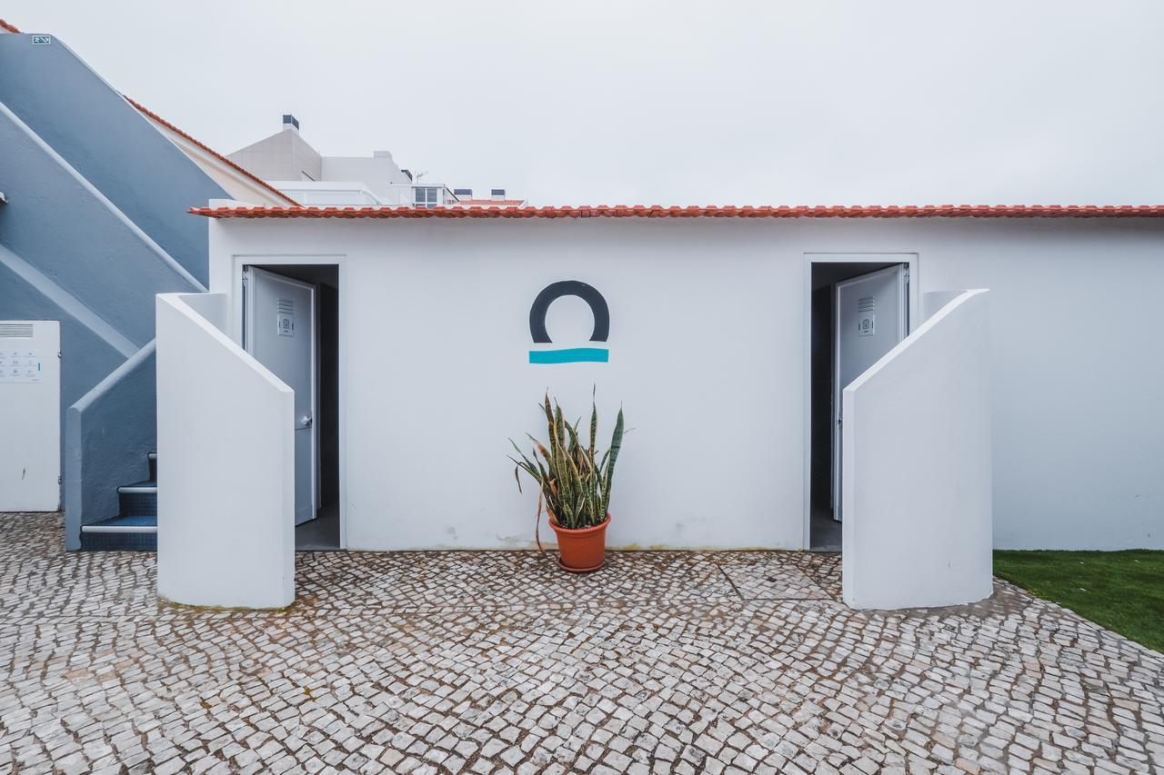 Incosta Surf House Pansiyon Costa da Caparica Dış mekan fotoğraf