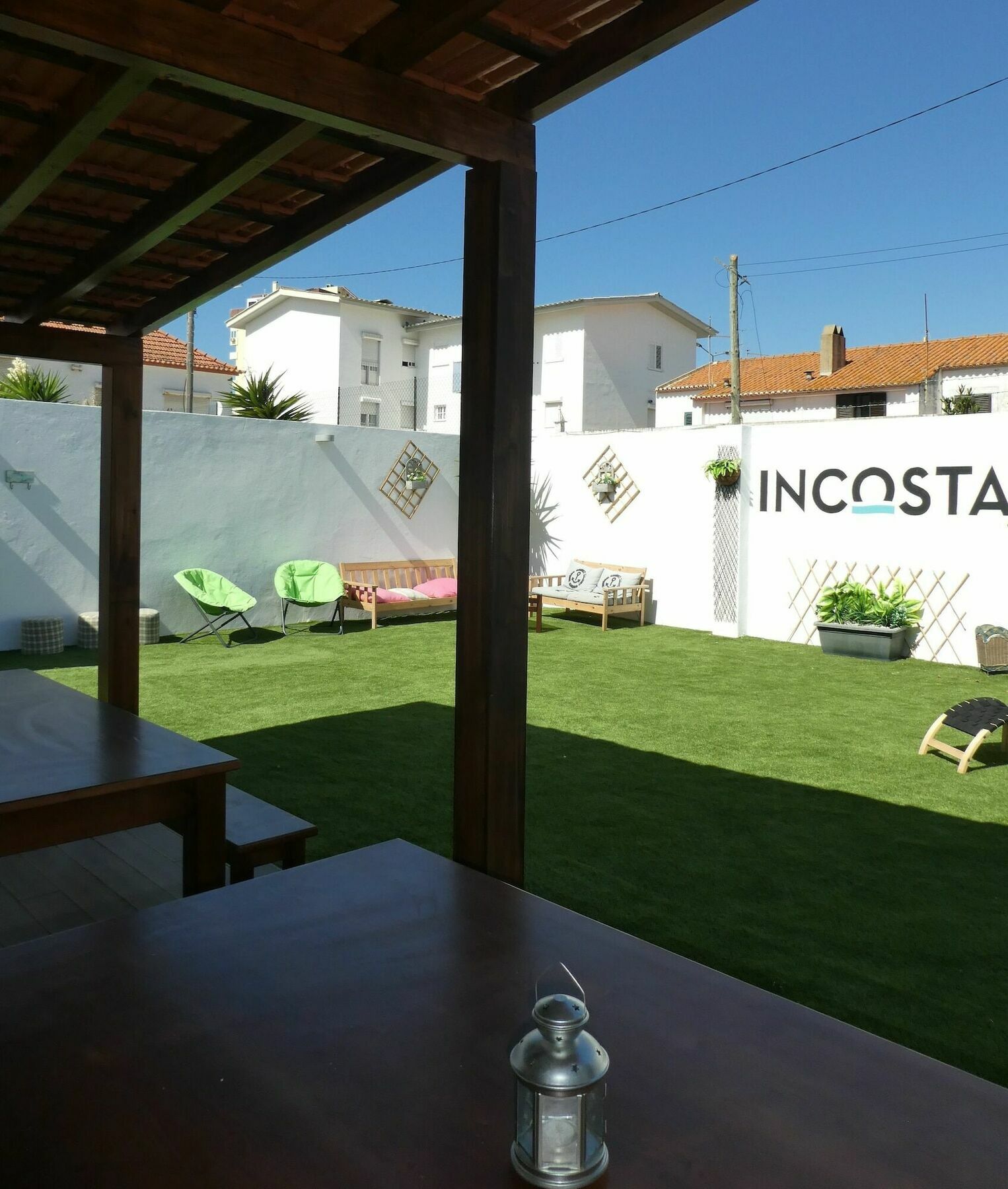 Incosta Surf House Pansiyon Costa da Caparica Dış mekan fotoğraf