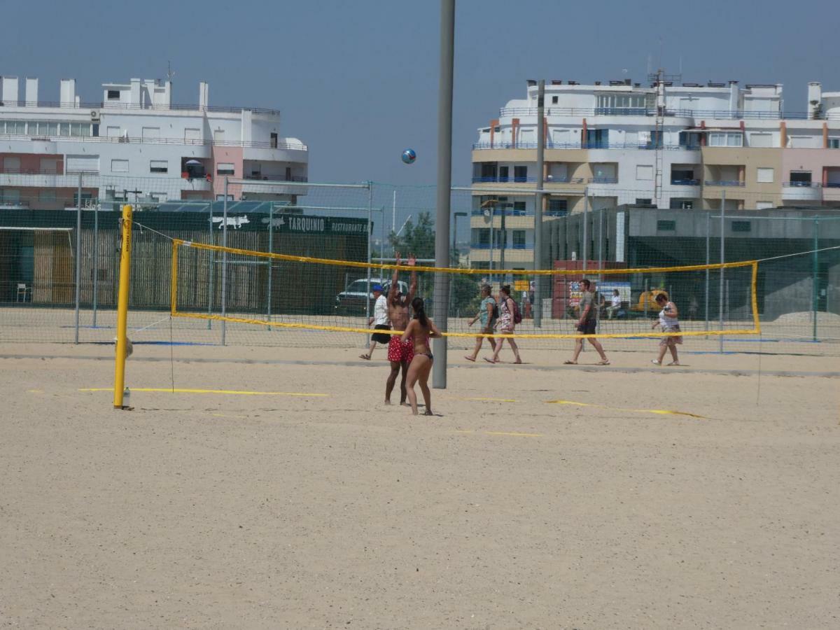 Incosta Surf House Pansiyon Costa da Caparica Dış mekan fotoğraf